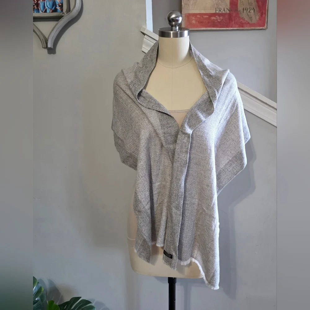 Cashmere Scarf Handmade In Nepal